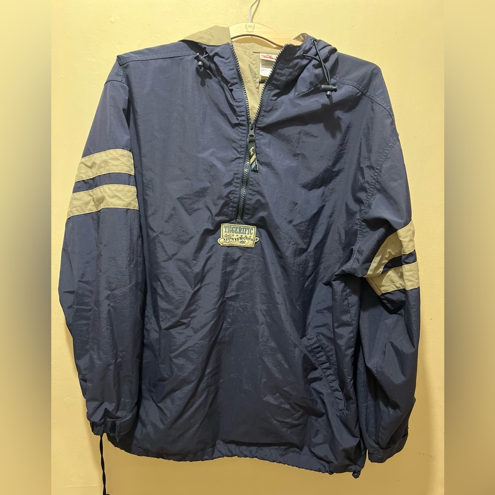 Vintage Tigger Windbreaker Pullover – Unisex (Navy Blue)